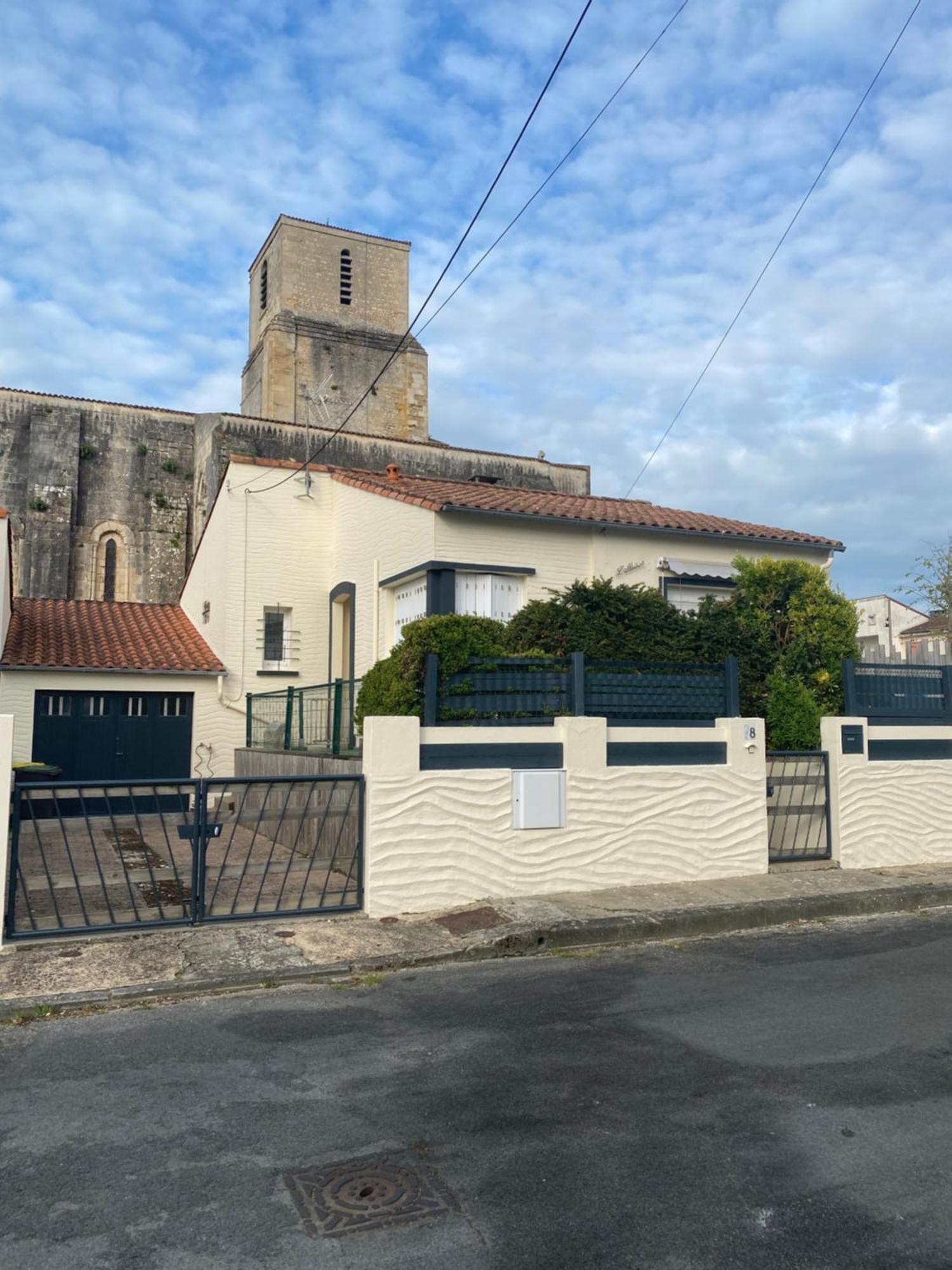 Ferienhaus Loue Maison Quartier Calme *